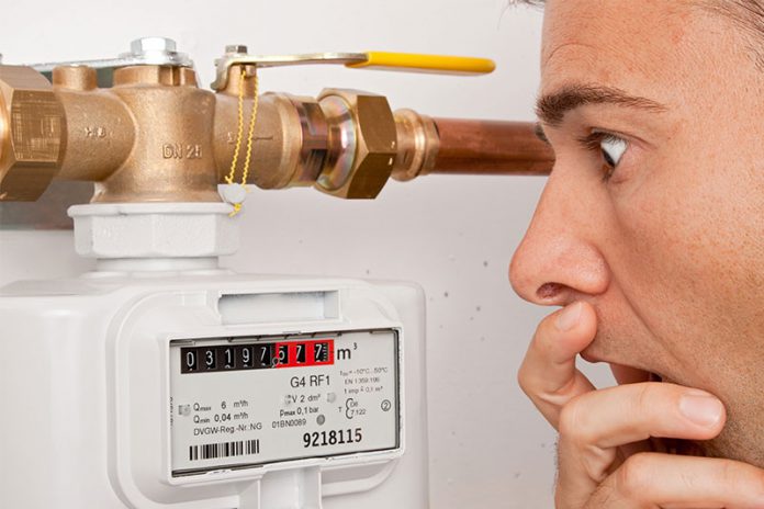 334_25263762 Die Kosten für einen Energieberater sind nicht immer genau abzusehen.